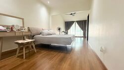 Hillside Terrace (D19), Terrace #588756171